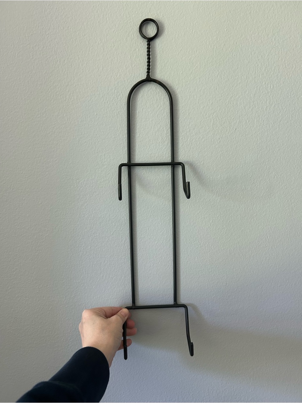 Black Metal Wall Hanging Rack for Plates/pictures/towels